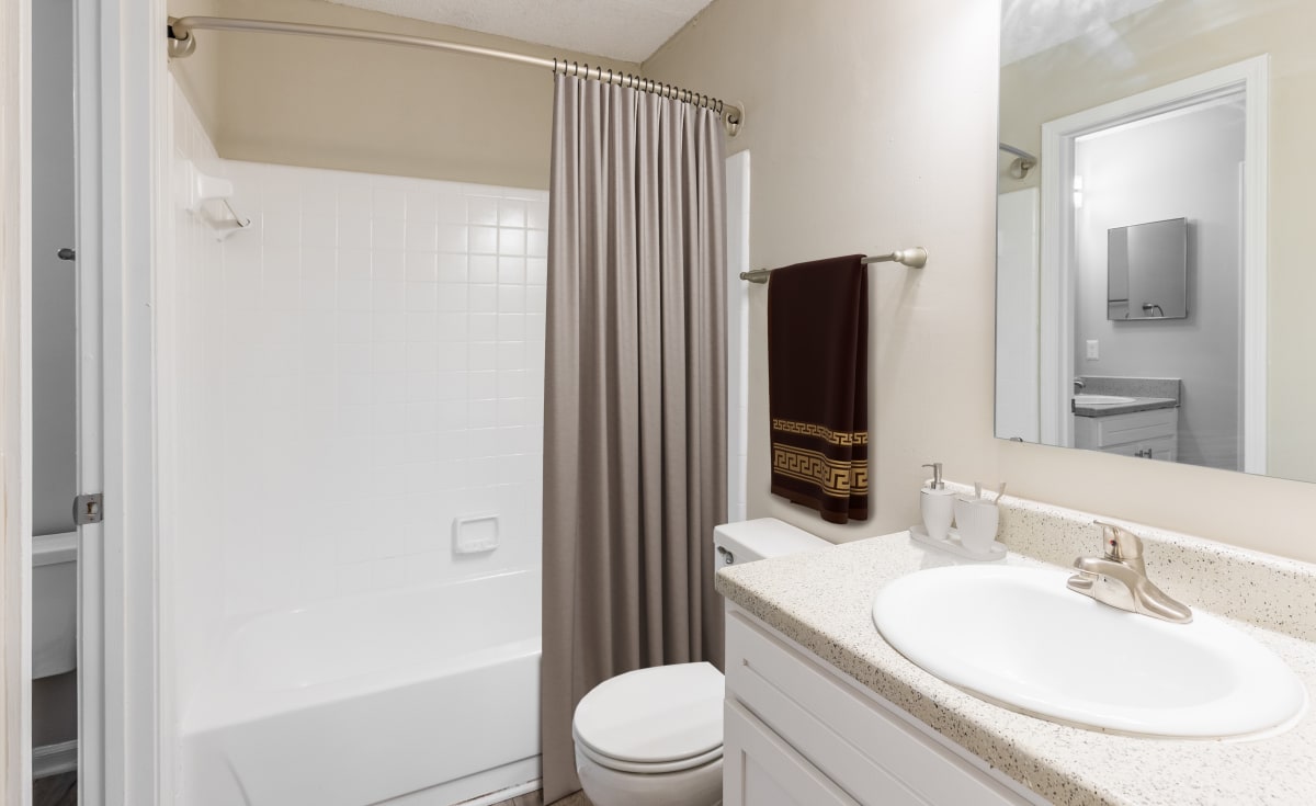 Photos and Video of 2950 North Apartments in Greenville, SC